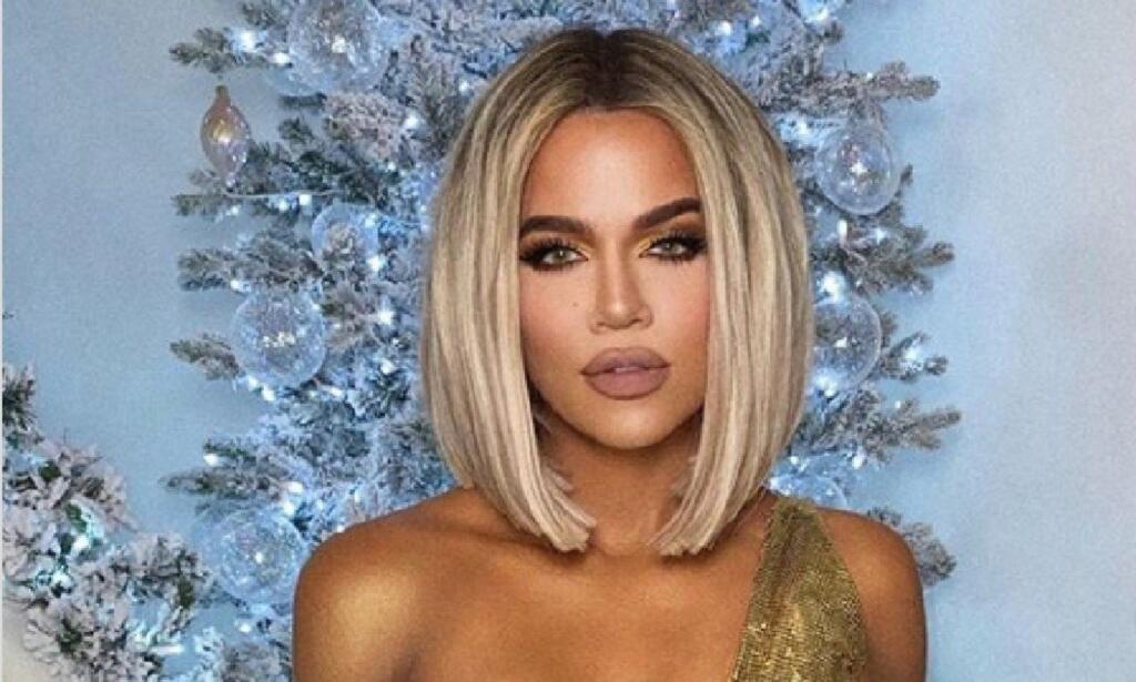 Vianoce sa v slávnej rodine Kardashian-Jenner môžu začať.