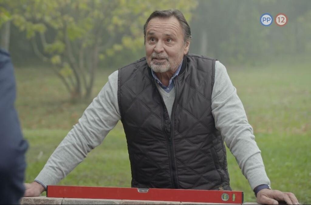 Jozef Vajda v seriáli Najhorší týždeň môjho života.