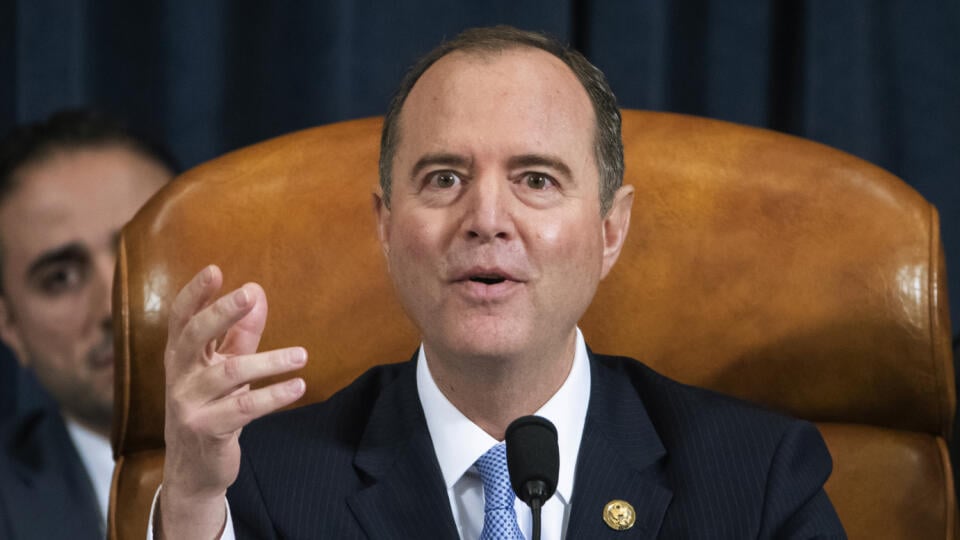 WA 12 Washington - Predseda výboru americkej Snemovne reprezentantov pre tajné služby Adam Schiff začal verejné vypočúvanie v rámci vyšetrovania, ktoré môže viesť k impeachmentu (ústavnej obžalobe) voči prezidentovi Donaldovi Trumpovi v sídle amerického Kongresu vo Washingtone 13. novembra 2019. FOTO TASR/AP
House Intelligence Committee Chairman Adam Schiff of Calif., speaks during the House Intelligence Committee on Capitol Hill in Washington, Wednesday, Nov. 13, 2019, in the first public impe