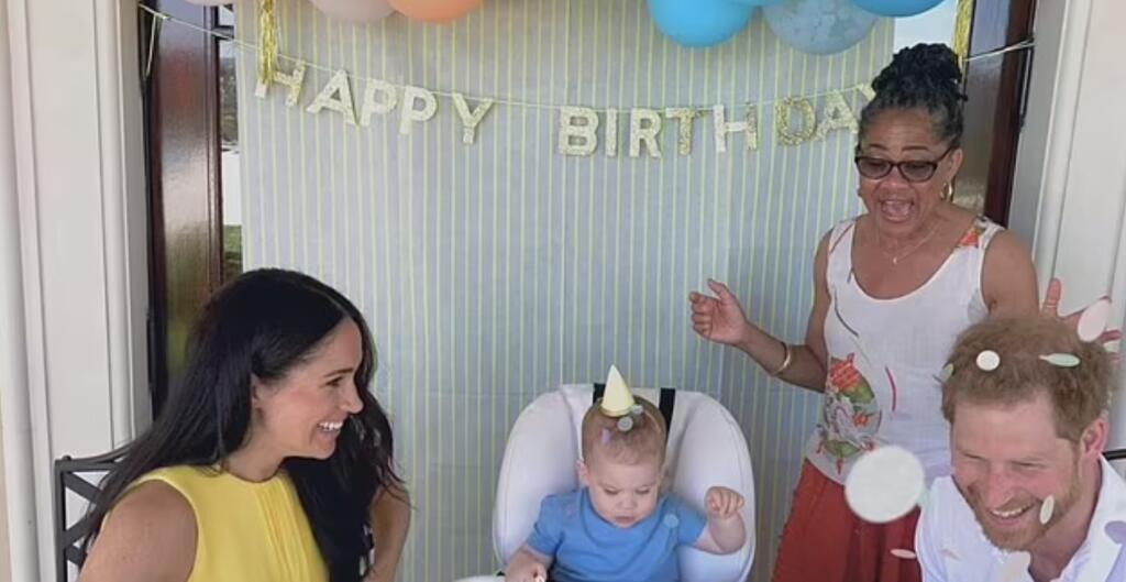 Archieho narodeniny s Harrym, Meghan a babkou Doriou.