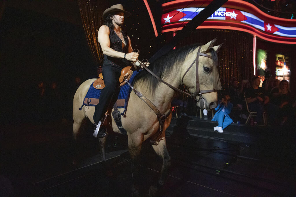 Na snímke je tanečná šou Let’s Dance 2023 TV Markíztelevízie markíza.
Herec Mario Cimarro a Vanda Poláková