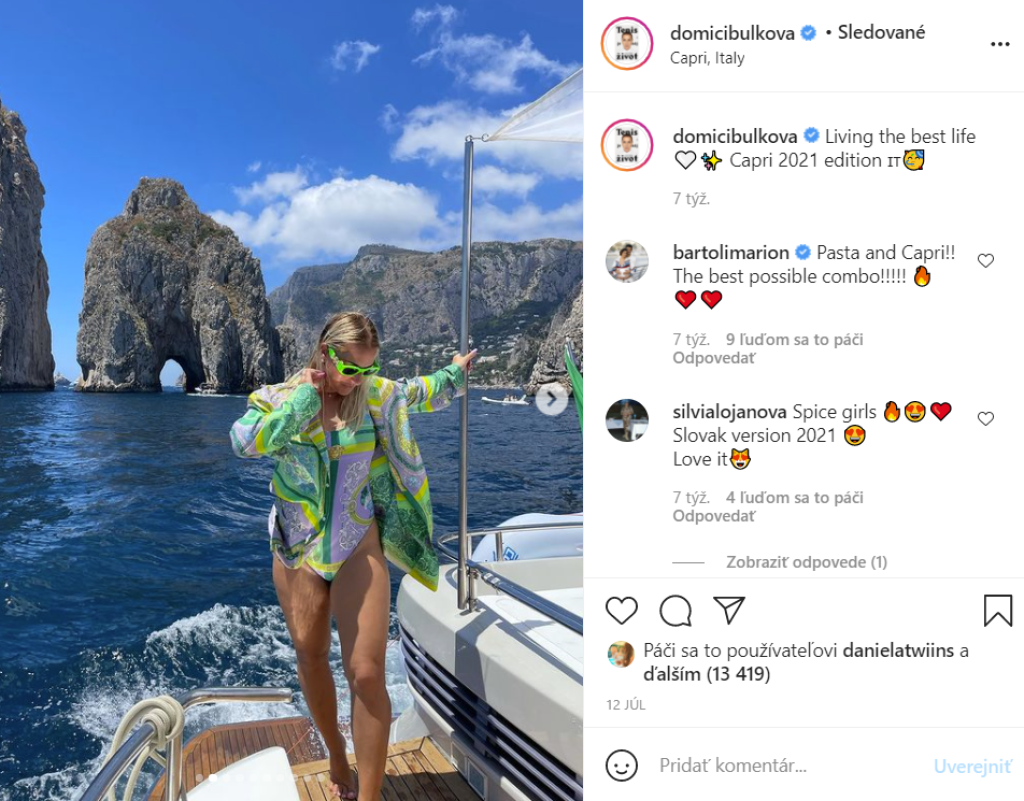Dominika Cibulkova si dokáže užiť leto. O jej syna sa zatiaľ stará skúsená opatrovateľka.