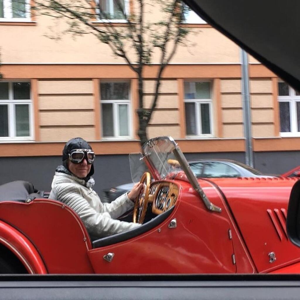 Maroš Kramár má rád aj drahé autá