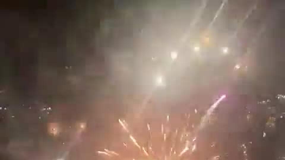 VIDEO Drsná noc pre hráčov Realu: V Liverpoole im odpálili ohňostroj