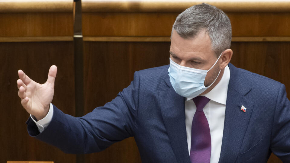 Na snímke poslanec parlamentu Peter Pellegrini (nezaradený) reční počas rozpravy o zvyšovaní cien energií v rámci 43. schôdze Národnej rady SR (NR SR) v stredu 29. septembra 2021 v Bratislave. FOTO TASR - Martin Baumann