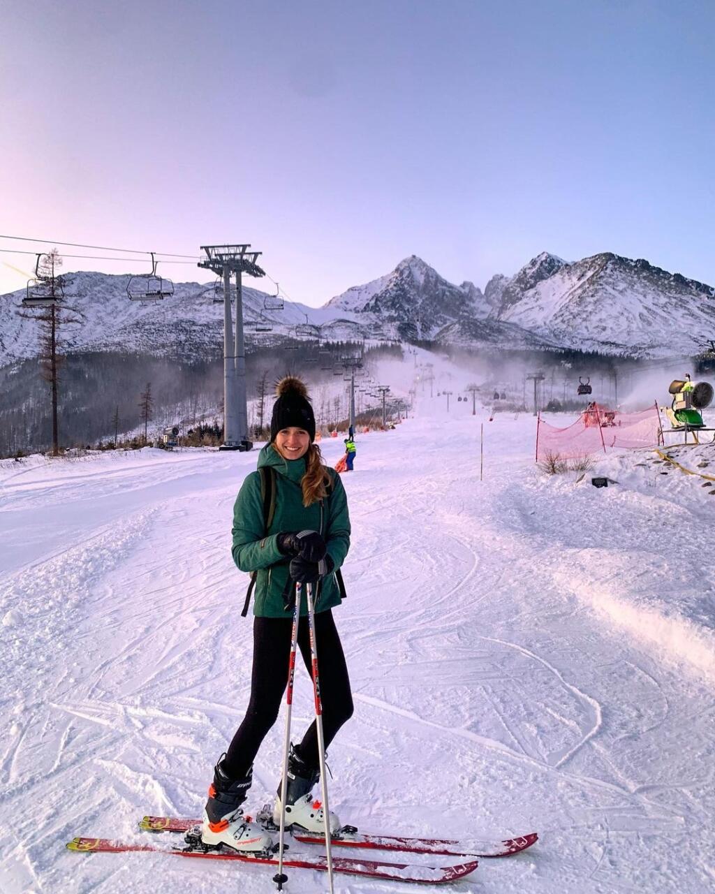 Aj Vianoce v roku 2019 trávila Katka na Slovensku a ani vtedy nevynechala tradičnú lyžovačku.