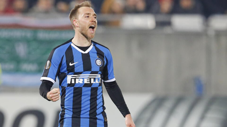 MIK 60 Razgrad - Na snímke hráč Interu Miláno Christian Eriksen oslavuje strelenie gólu počas 1. zápasu šestnásťfinále Európskej ligy (EL) Ludogorec Razgrad - Inter Miláno v Razgrade, v Bulharsku, 20. februára 2020. FOTO TASR/AP
Inter Milan's Christian Eriksen celebrates after scoring his side's first goal during an Europa League, round of 32, first leg, soccer match between PFC Ludogorets Razgrad and Inter Milan at Huvepharma Arena in Razgrad, Bulgaria, Thursday, Feb. 20, 2020. (AP Photo/Vadim