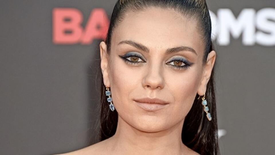 Mila Kunis (34)