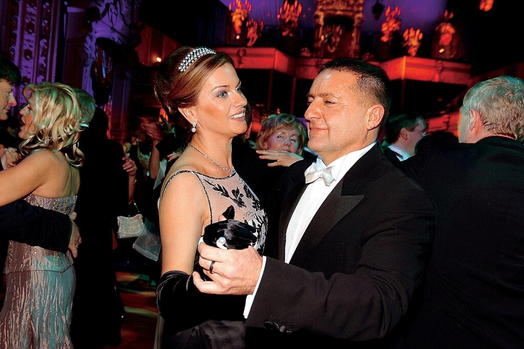 Monika Beňová, politička, snúbenec Fedor Flašík, podnikateľ, Ples v Opere