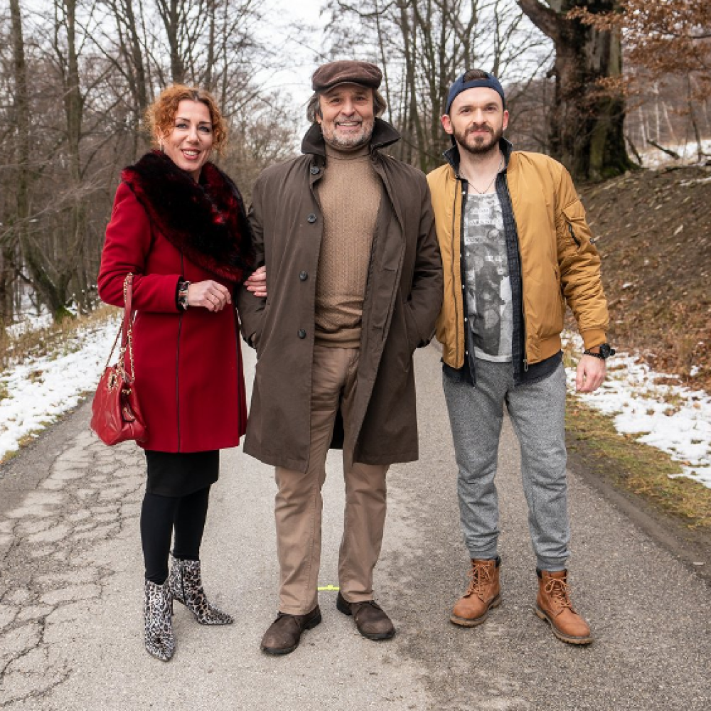 Gabriela Dzuríková, Jozef Vajda a Martin Šalacha v seriáli Hranica.