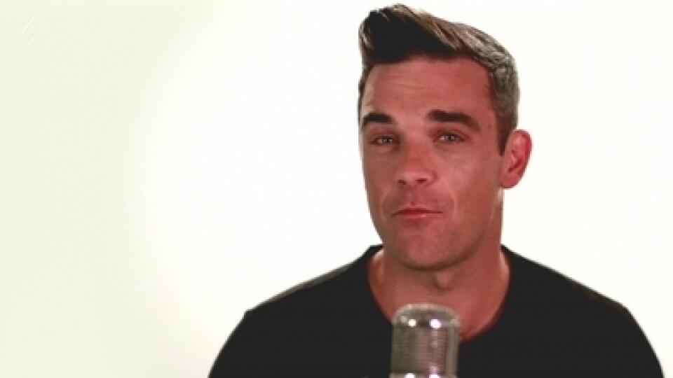 Robbie Williams (37), ktorý žije štastne v manželstve s Aydou Field (31) prezradil v jednom rozhovore, že by sa za peniaze vyspal aj s chlapom.