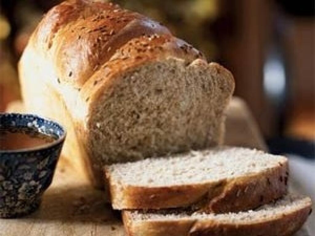 Starý chlieb nevyhadzujte, môže poslúžiť ako hnojivo.