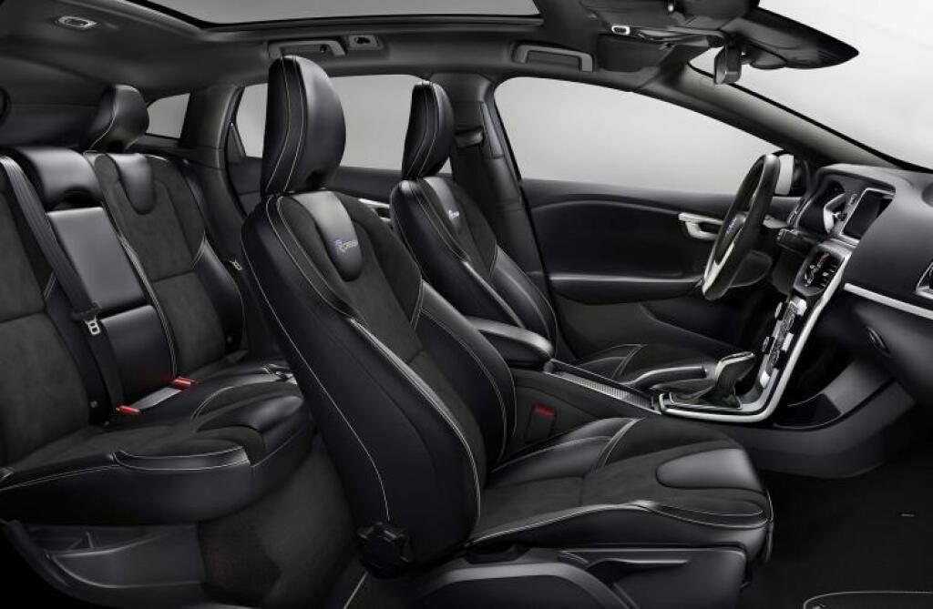 TREND test Volvo V40 D4 Kinetic R-Design