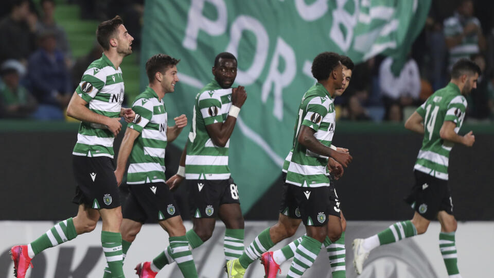 Futbalisti Sportingu Lisabon súhlasili so znížením platov v dôsledku koronakrízy o 40 percent.