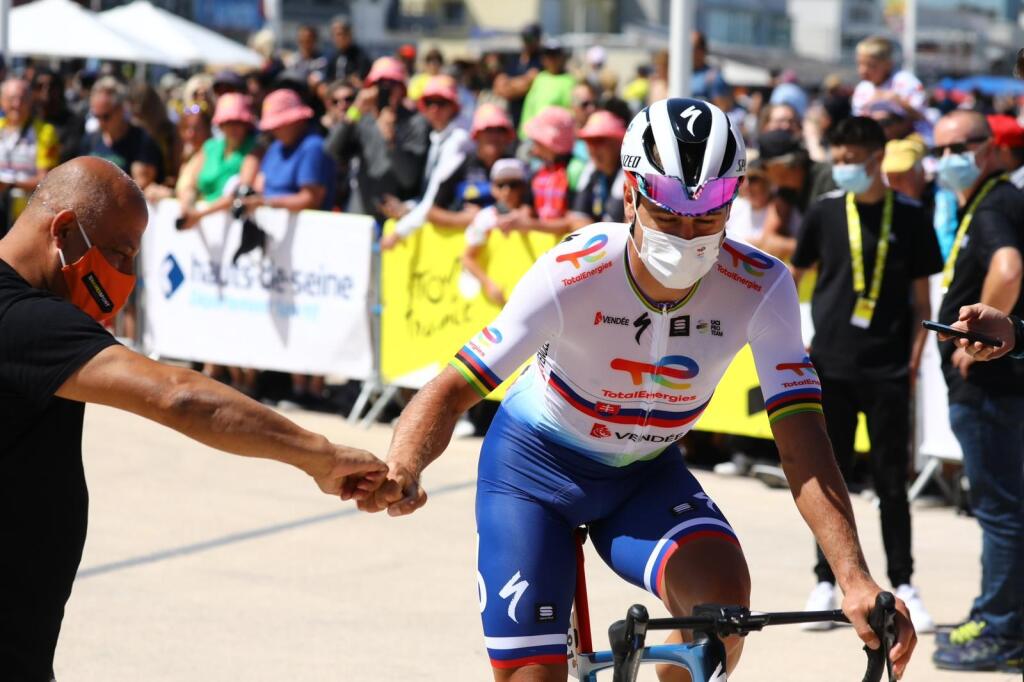 Peter Sagan pred štartom utorkovej 4. etapy.