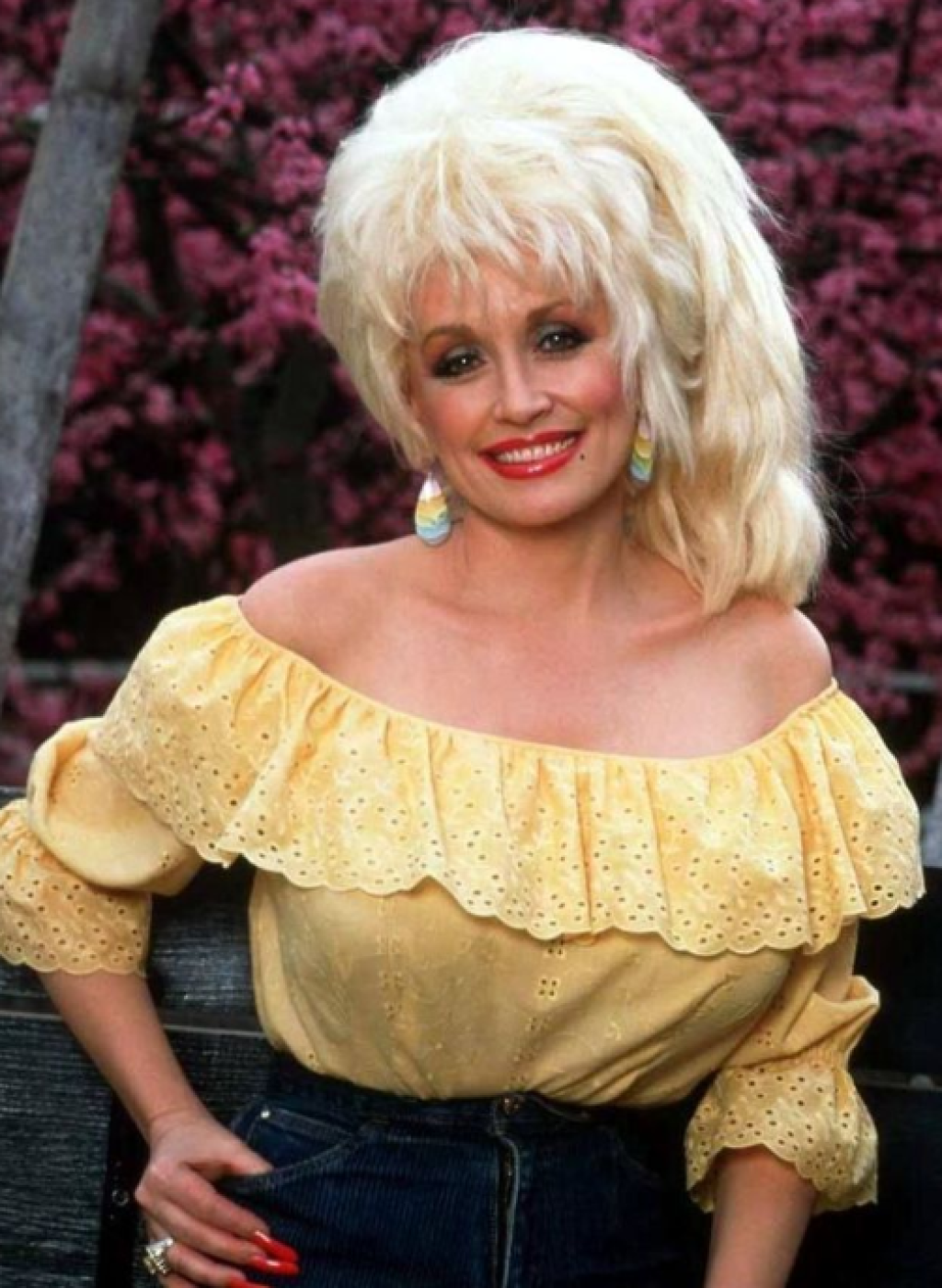 Dolly parton. Долли Голден. Актриса Dolly. Долли Голден в молодости. Долли Партон дебют.