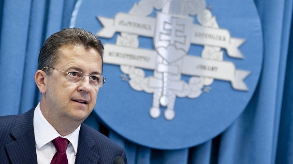 Minister obrany Martin Glváč.