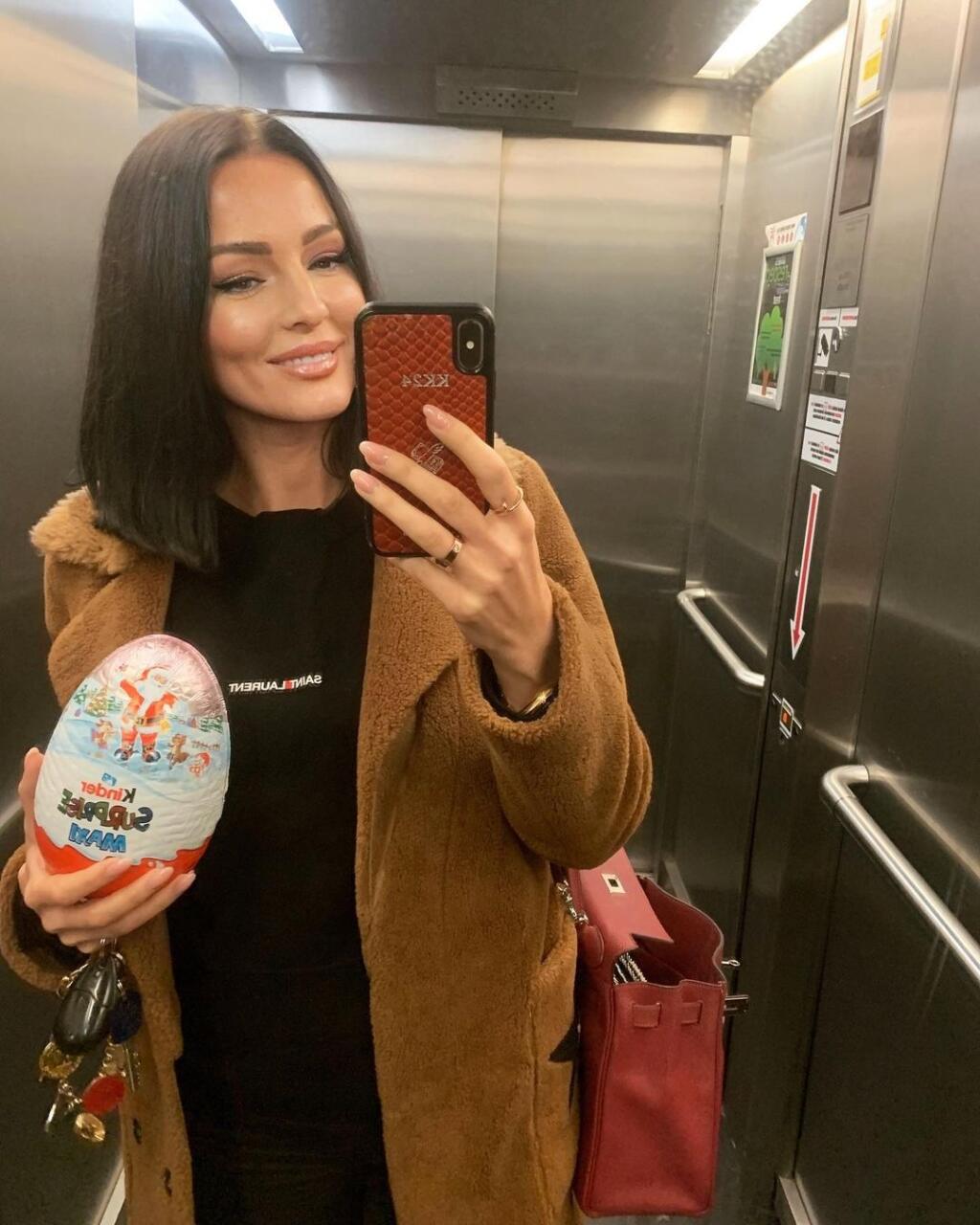 Kristína sa vo svojom tele nikdy necítila lepšie.