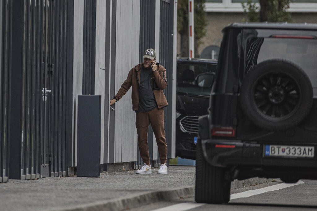 Naopak, skončilo celé vedenie