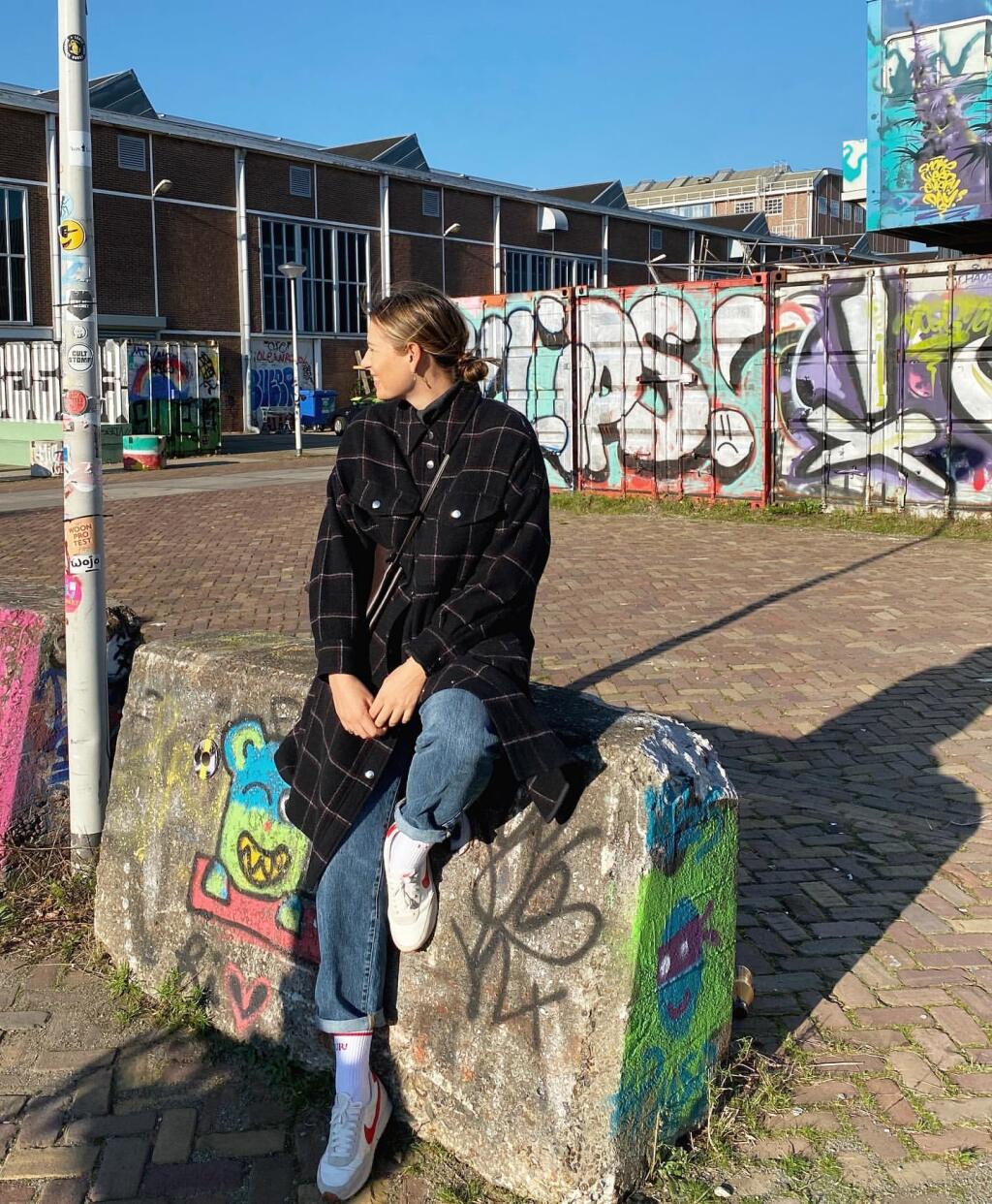 Maria Šarapovová v odľahlej časti Amsterdamu.