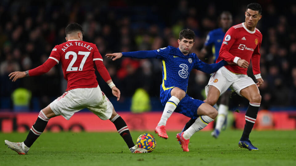 Zápas medzi FC Chelsea a Manchestrom United sa skončil remízou 1:1.