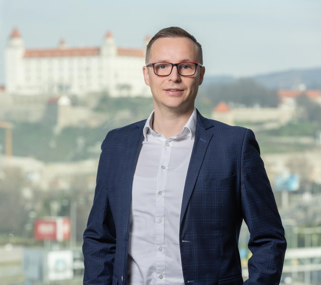 Tomáš Regináč, Deloitte