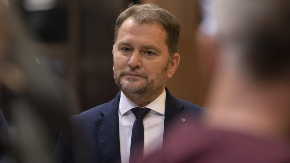 Na snímke je príchod politikov na rokovanie vlády o pdčasných voľbách.
OĽANO: Igor Matovič