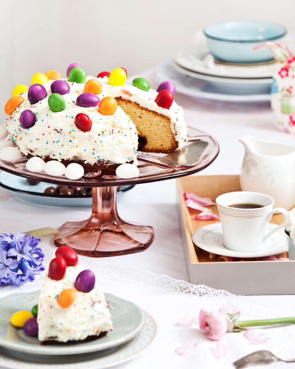 ľadová veľkonočná torta