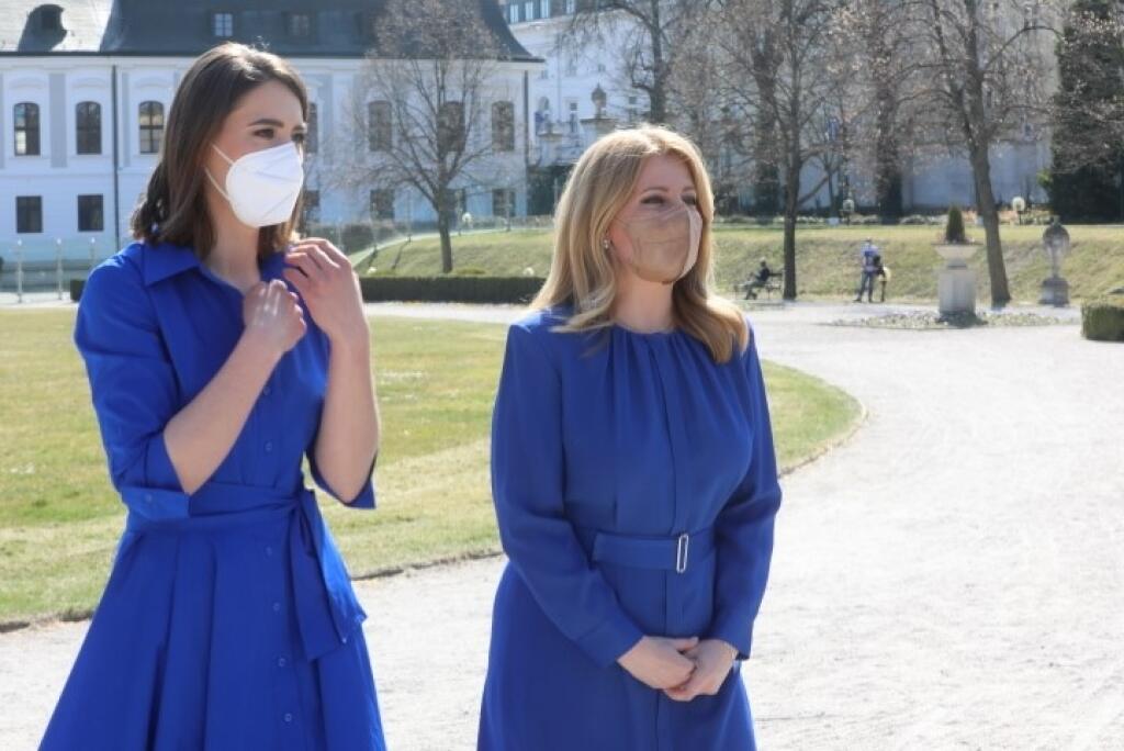 Petra Vlhová a prezidentka Zuzana Čaputová sa spoločne prešli aj po záhrade.