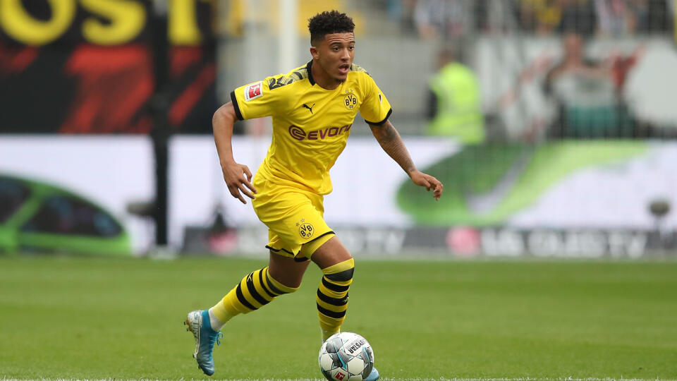 Jadon Sancho by mal posilniť Manchester United.