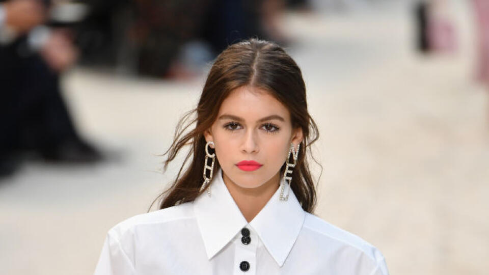 Kaia Gerber nechzýba na žiadnej módnej prehliadke. Ako modelka