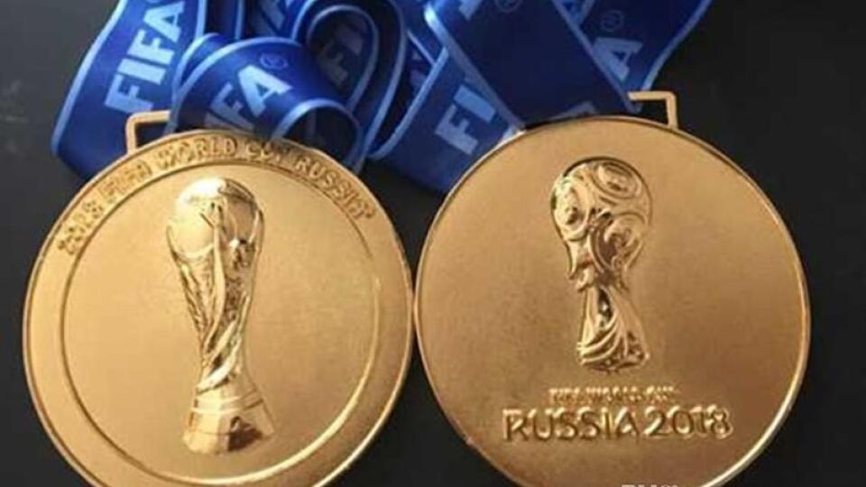 Zlatá medaila z futbalových MS 2018.