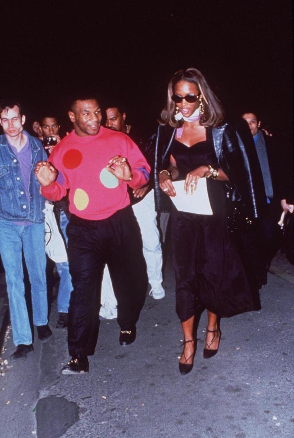 Mike Tyson má za sebou poriadne bohatú kariéru a legendárny boxer sa neraz chválil ženami, ktoré sa premleli jeho posteľou.