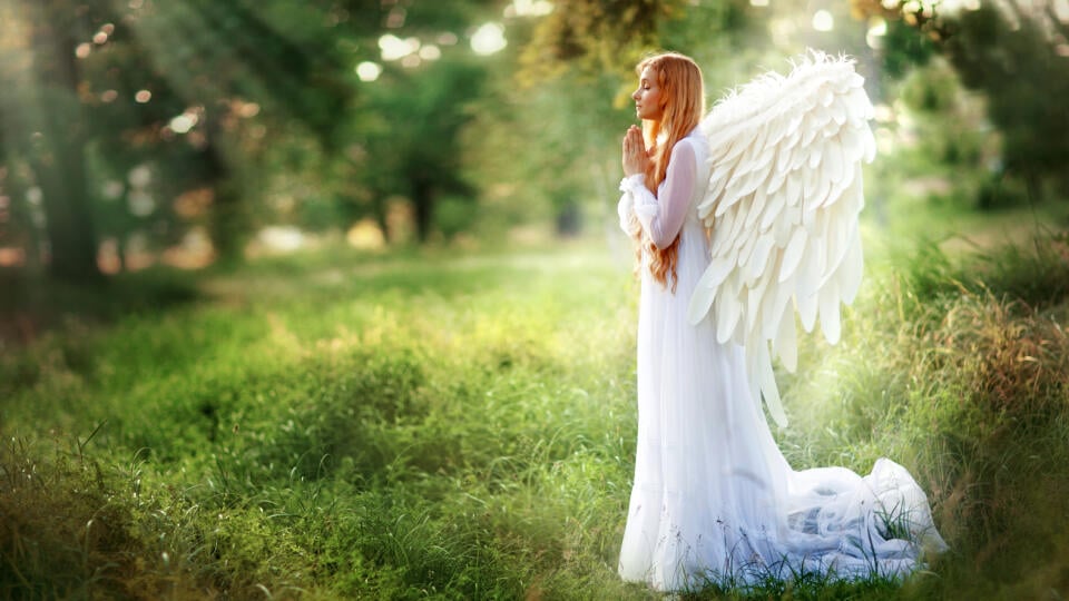 Fantasy,Photo,Of,Beautiful,Angel,In,Vintage,Dress,Standing,In