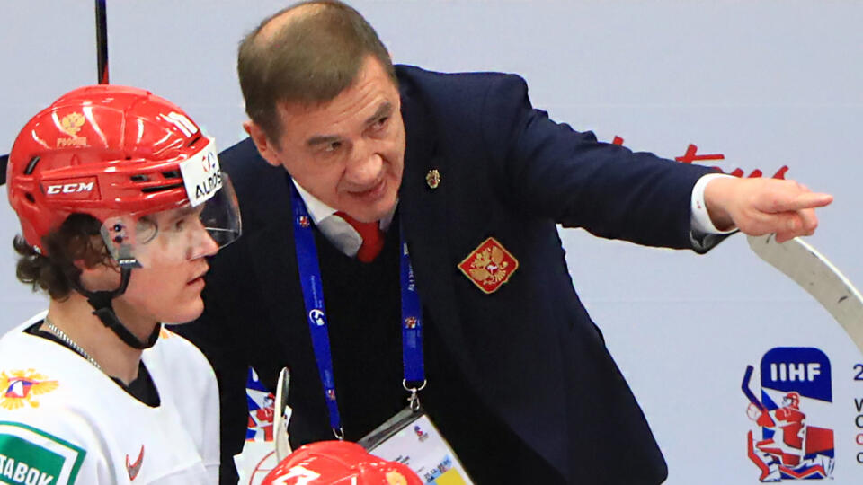 Bragin sa od reprezentácie do 20 rokov presunie k seniorskému tímu Ruska.