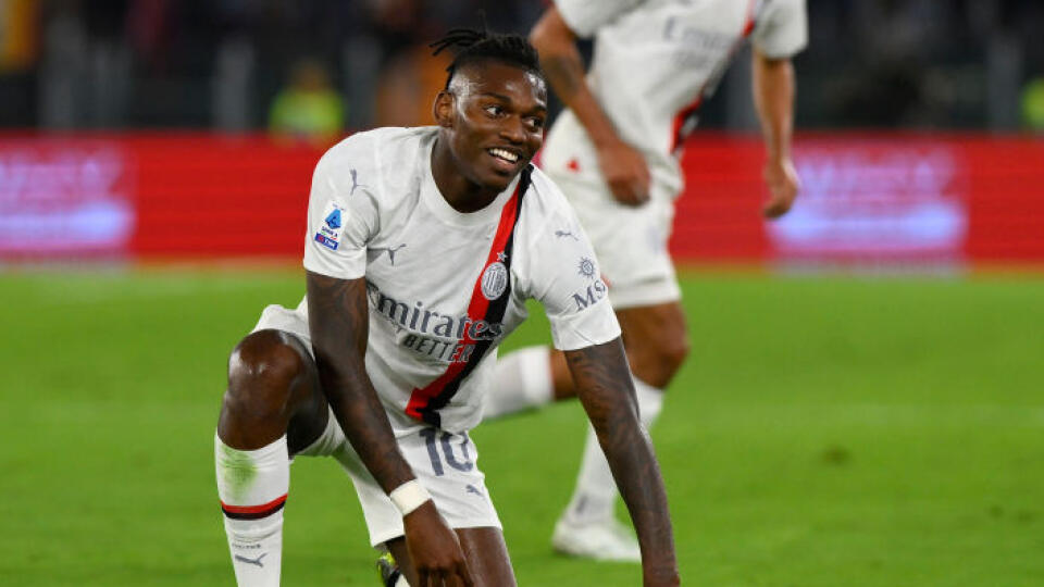 Raffael Leao počas zápasu 3. kola talianskej Serie A.