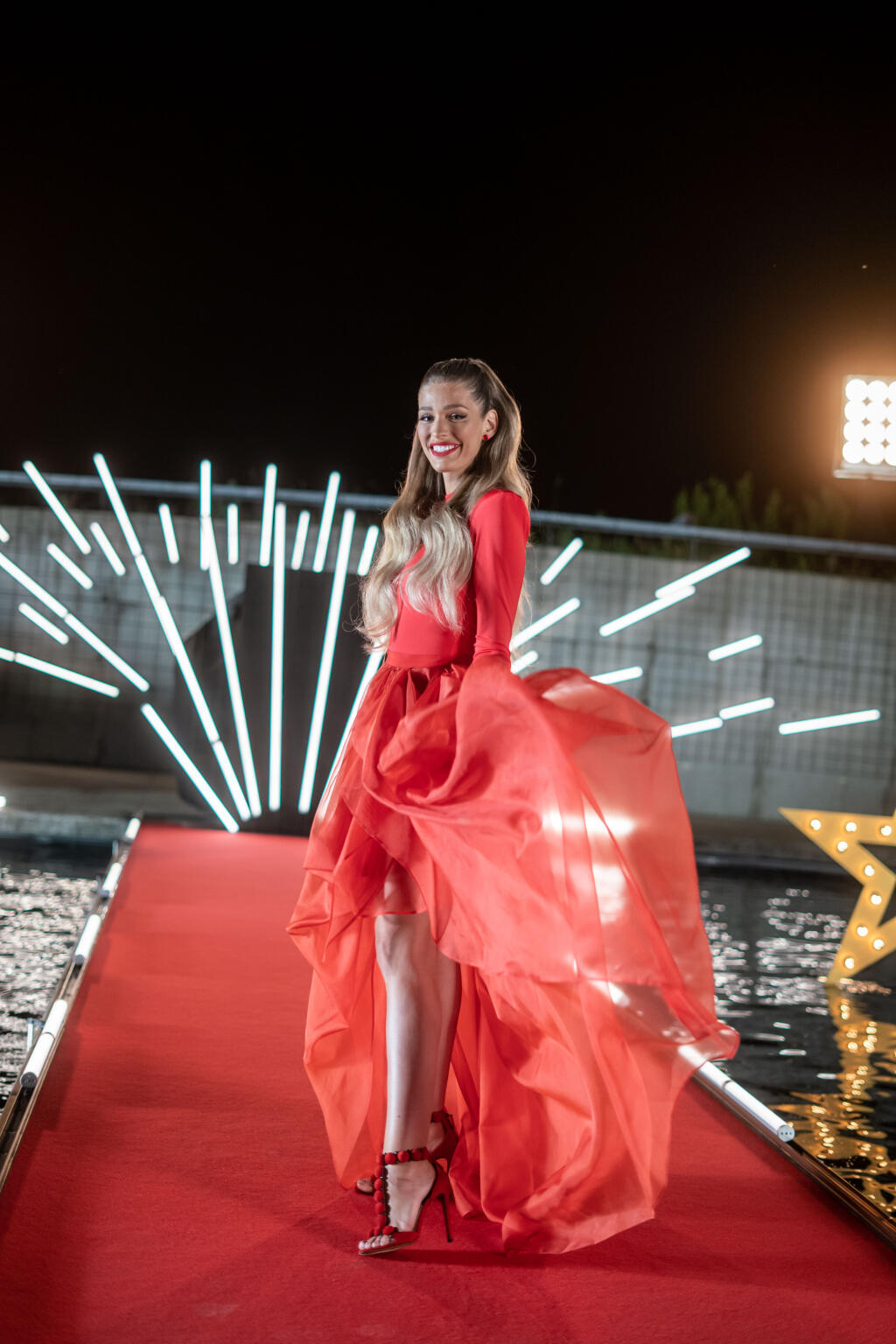 Jasmina nahodila šaty za 3000 Eur.