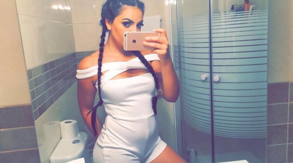 Sexi Natasha si už predstavovala život po boku Ronalda, ale futbalista ukončil s ňou kontakt.