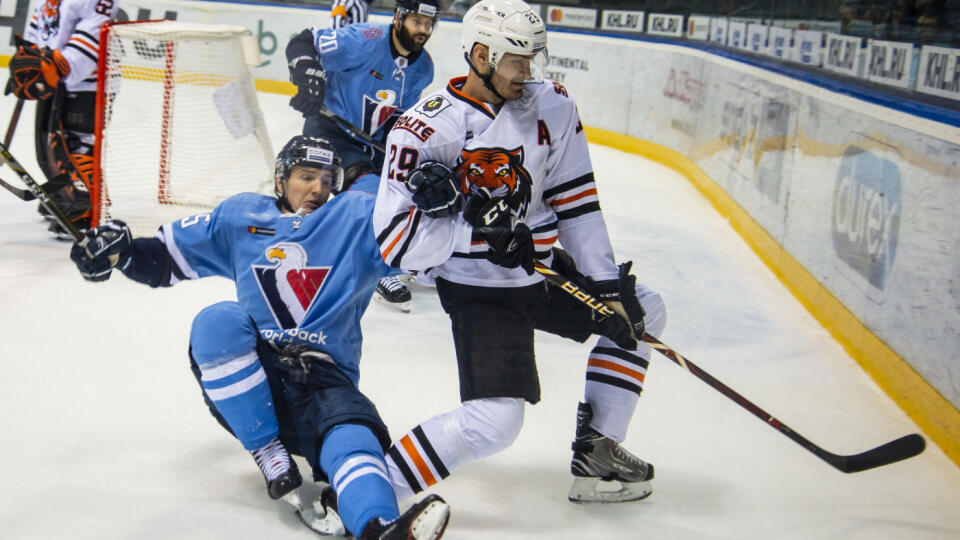 Amur Chabarovsk zrejme dohrá túto sezónu KHL s juniormi.