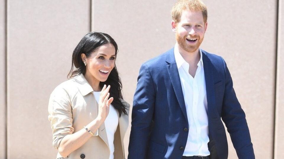 Princ Harry a Meghan Markle sa celý čas usmievali od ucha k uchu.