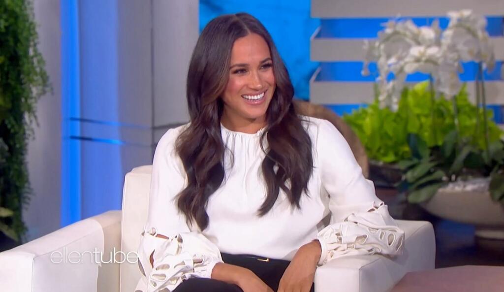 Moderátorka Ellen DeGeneres (63) si do svojej tolkšou pozvala herečku a manželku princa Harryho Meghan Marklelovú (40). Vojvodkyňa sa pred kamerami rozhovorila o svojich začiatkoch herečky a útrapách chudobnej herečky.