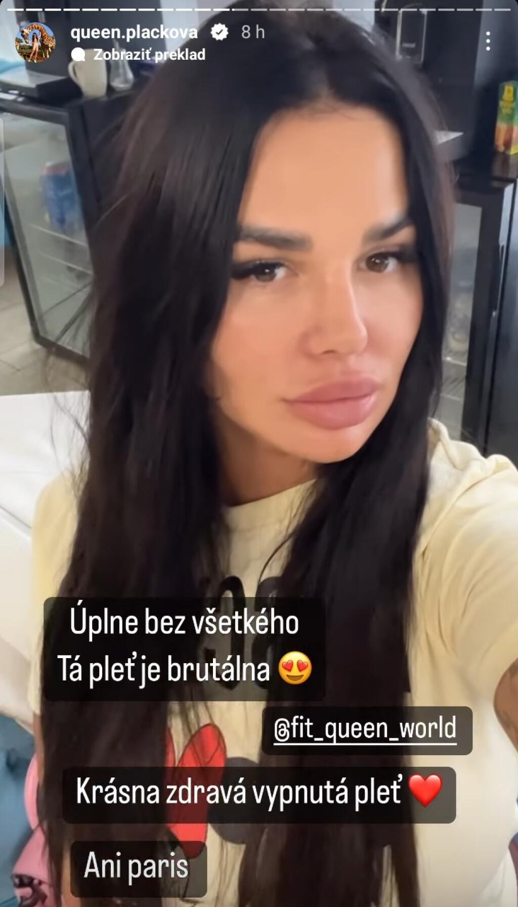 Strauszovci aj Rytmusovci sa chystajú o rok presťahovať do Dubaja. Oba páry svorne tvrdia, že to bude ich druhý domov a dokonca majú byť aj susedmi. Na Instagrame o tom písala aj Jasmina...