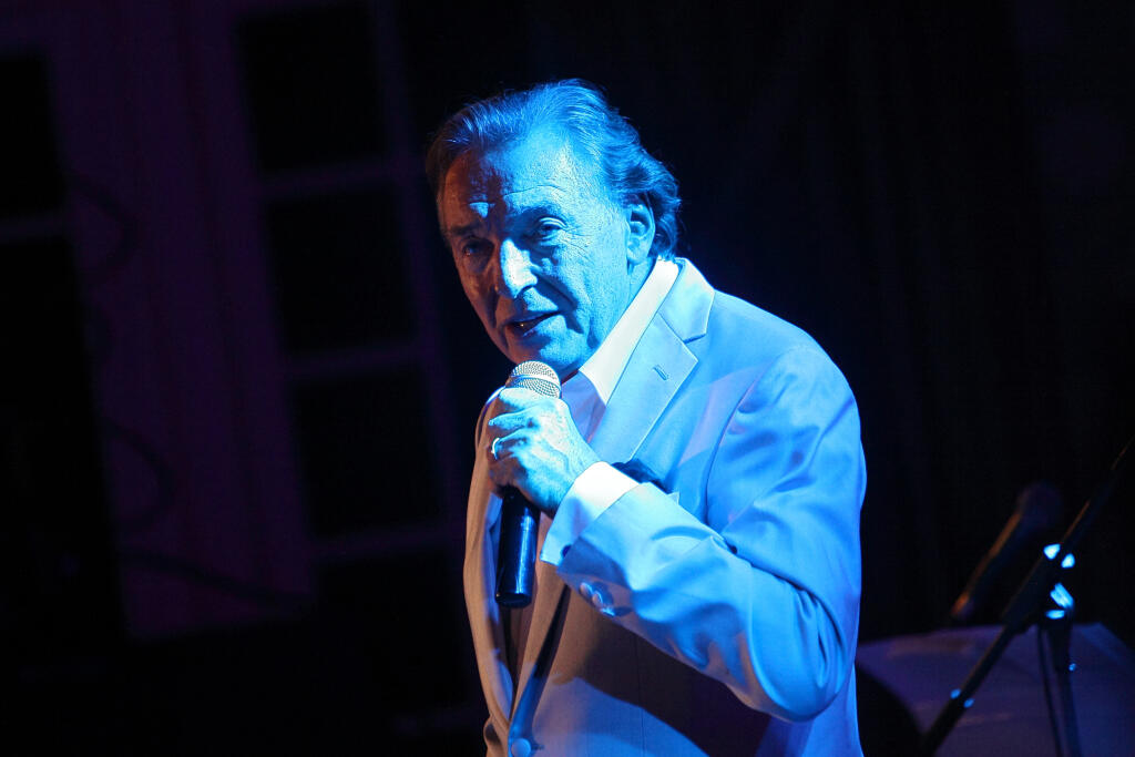 20130727 Karel Gott, Kempinski Strbske Pleso, koncert, fotene pre: N. Kosecka