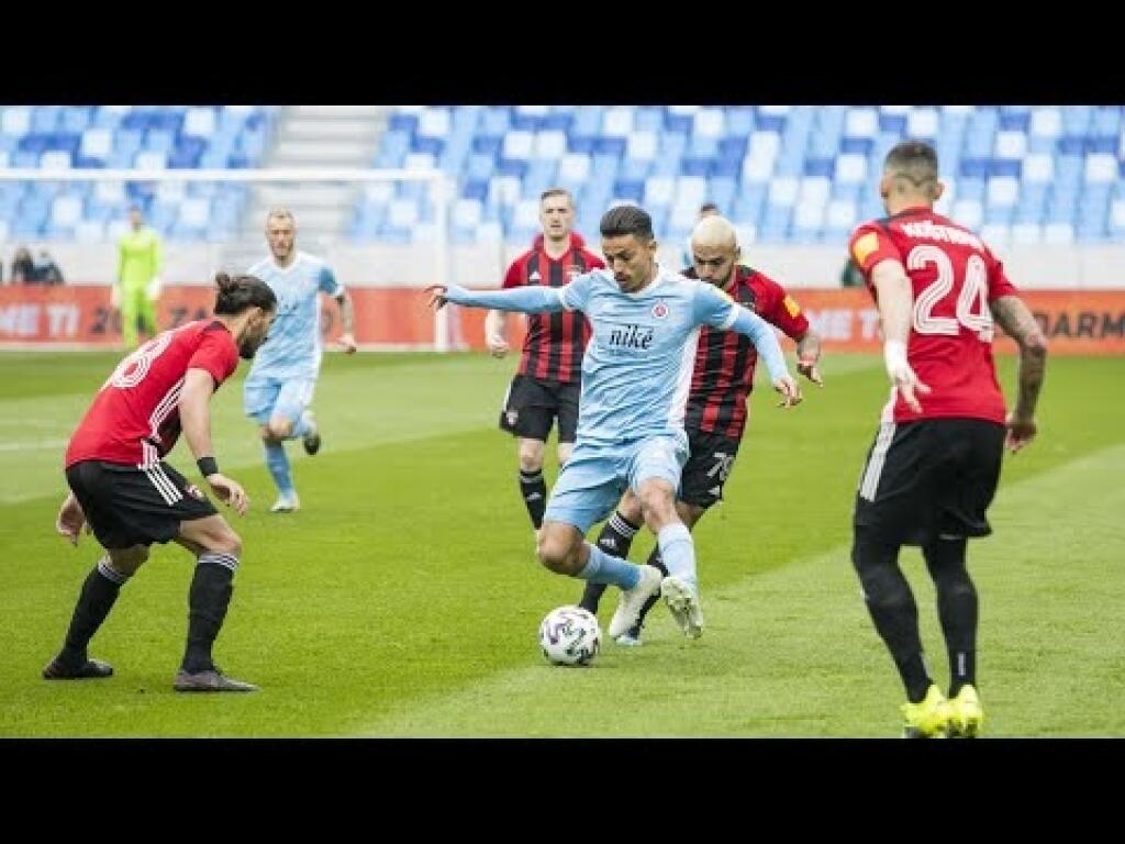 VIDEO Mikovič neliata v oblakoch, ale po derby chce byť druhý. Božikov sa ospravedlnil