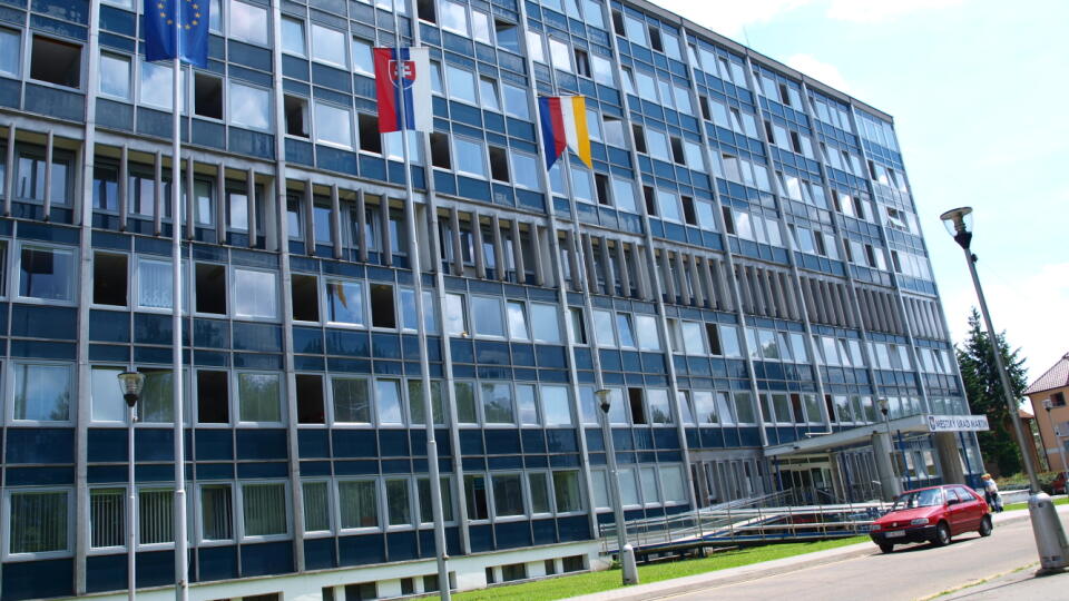 Hlavný architekt pracoval na Mestskom úrade v Martine. Tam si pre neho prišla Národná kriminálna agentúra.