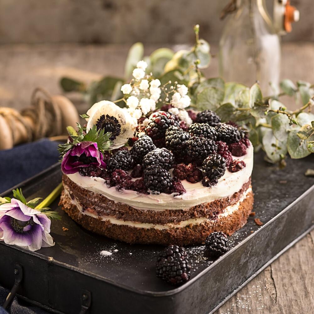 Černicová nahá torta