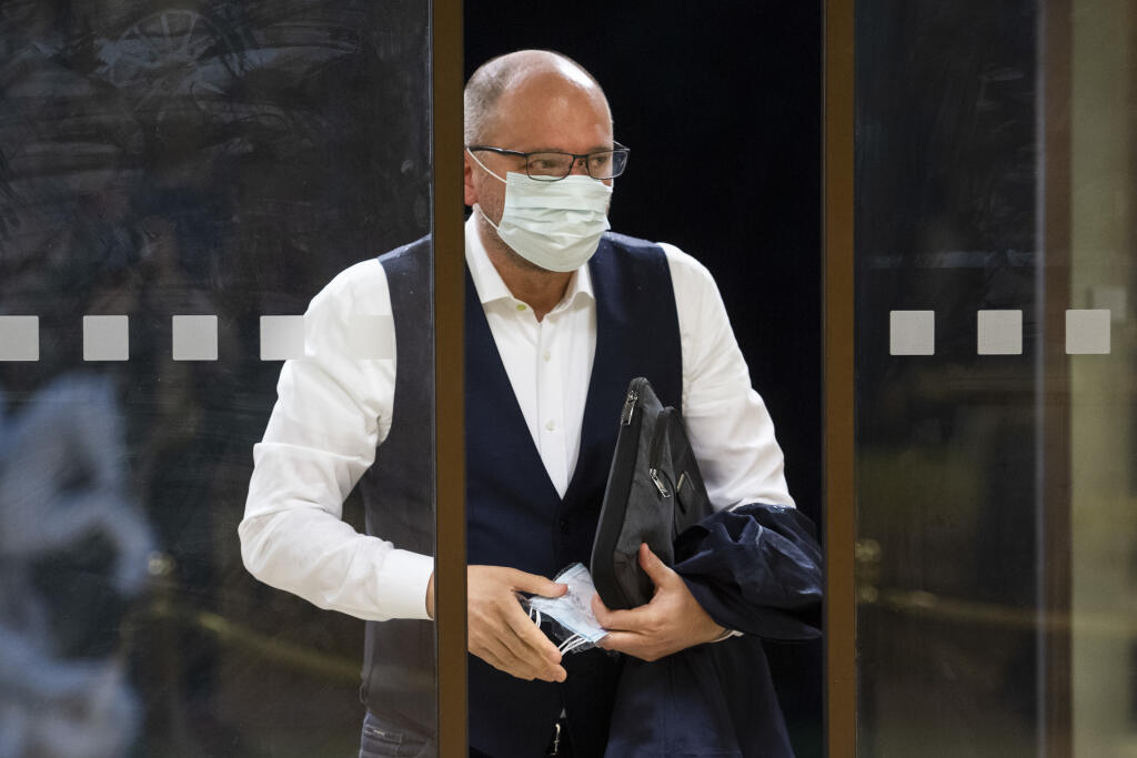 Richard Sulík (SAS) prichádza na rokovanie vlády