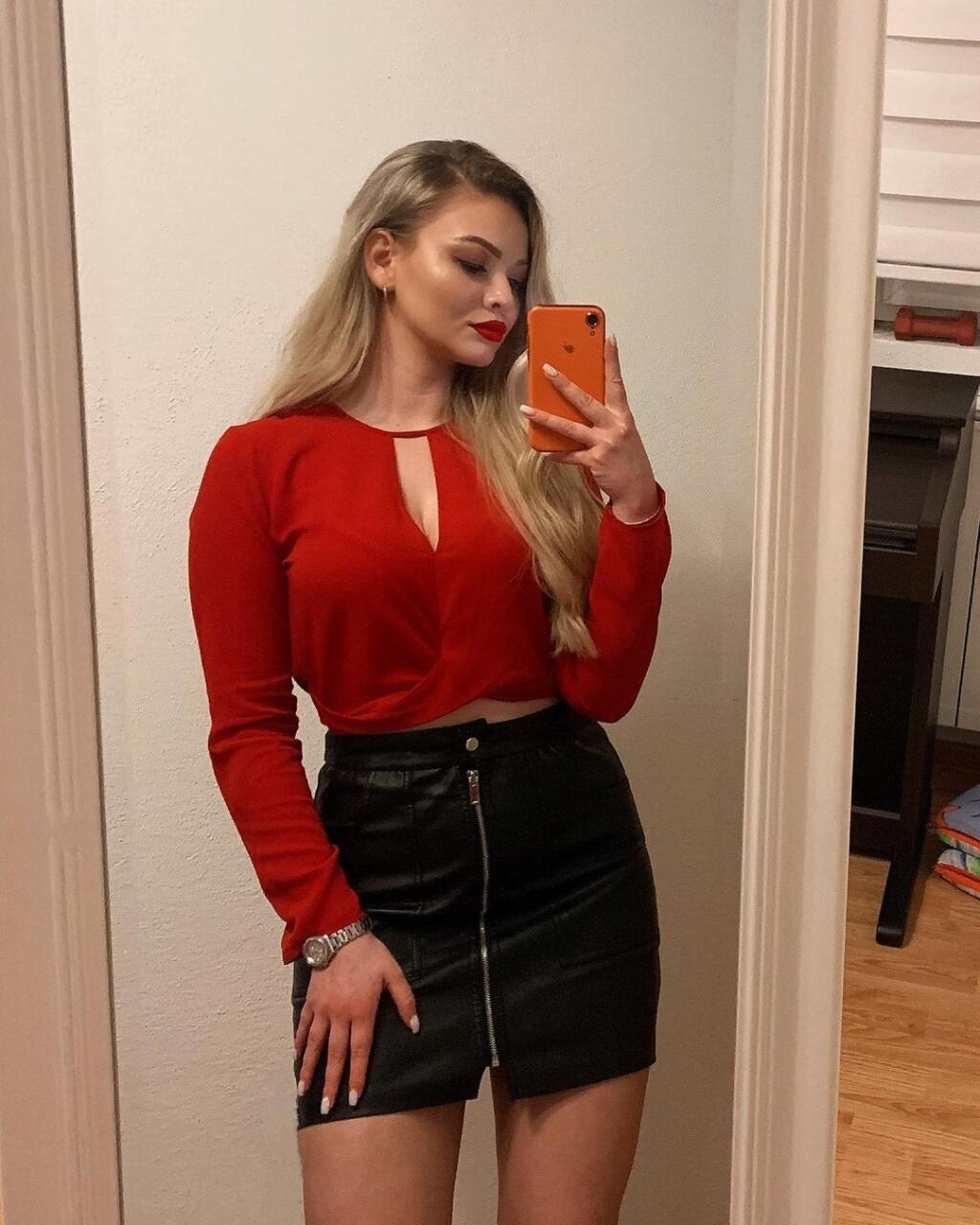 Sexi Kanita Barakovičová sa rozhodla preraziť vo futbale. Ak to nevyjde, môže byť pokojne modelkou.
