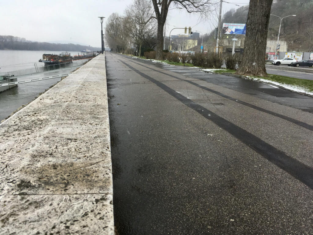 Dunajská promenáda v Bratislave