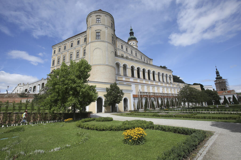 Cestovatelsky servis-Brno a okolie-Juzna Morava- Mikulov